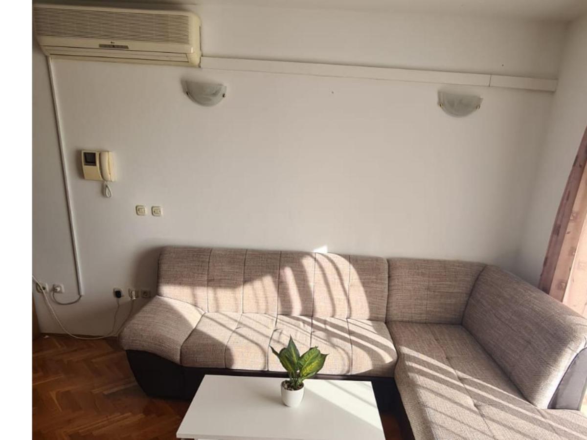 Apartman Ljubav Makarska Bagian luar foto