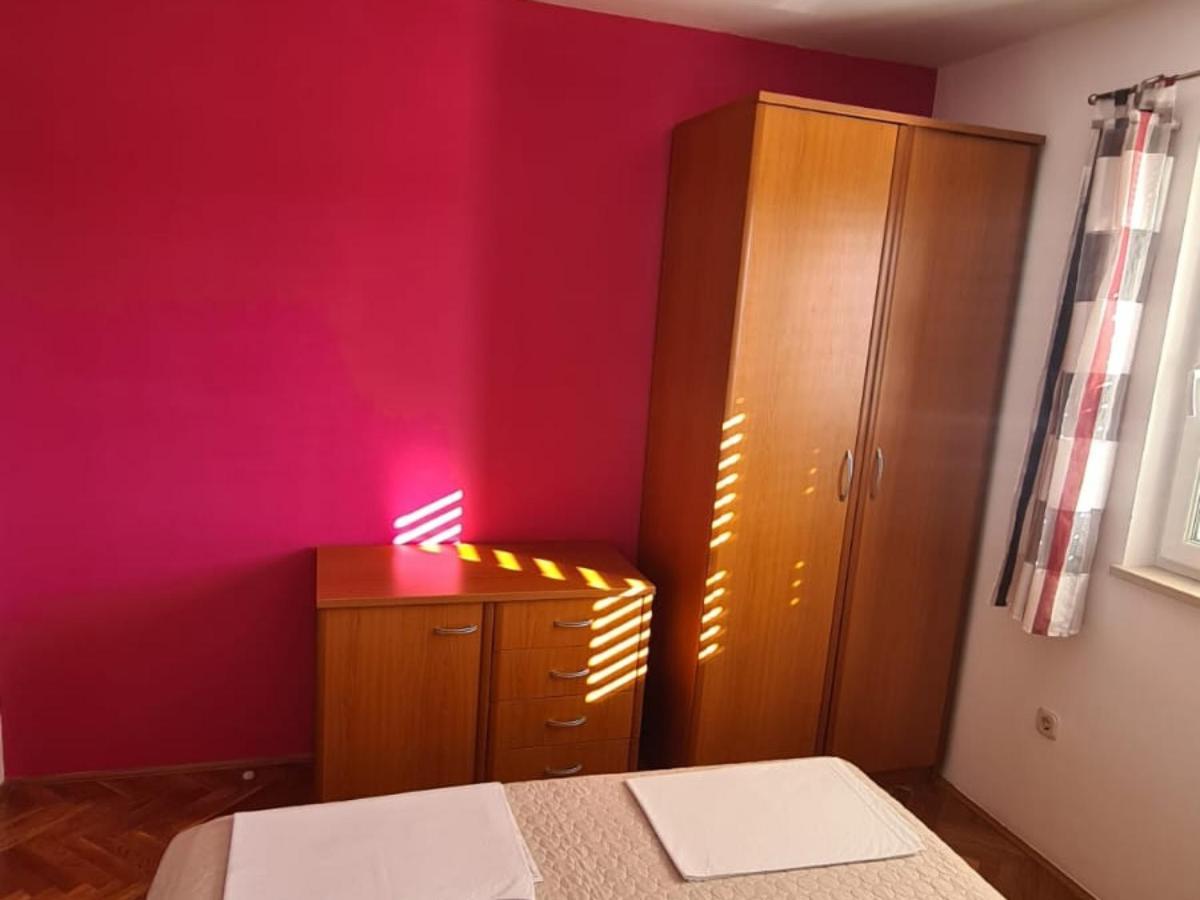 Apartman Ljubav Makarska Bagian luar foto