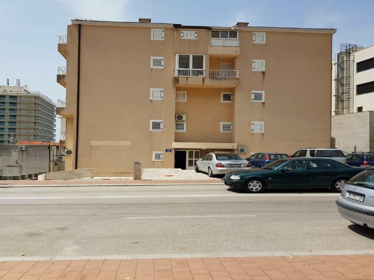 Apartman Ljubav Makarska Bagian luar foto